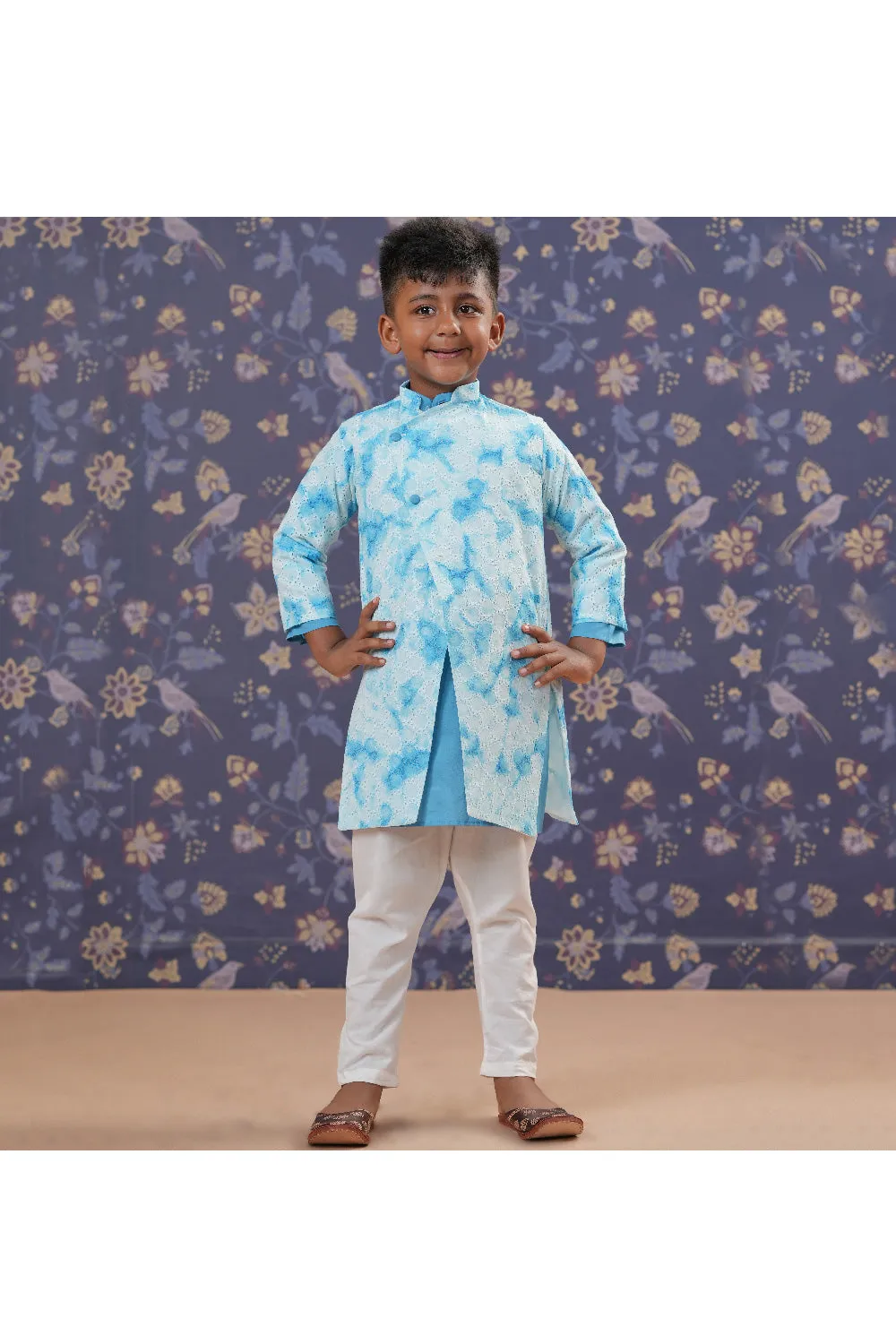 Blue Cotton kurta With Tie And Dye Printed And Thread Embroidered Jacket Set