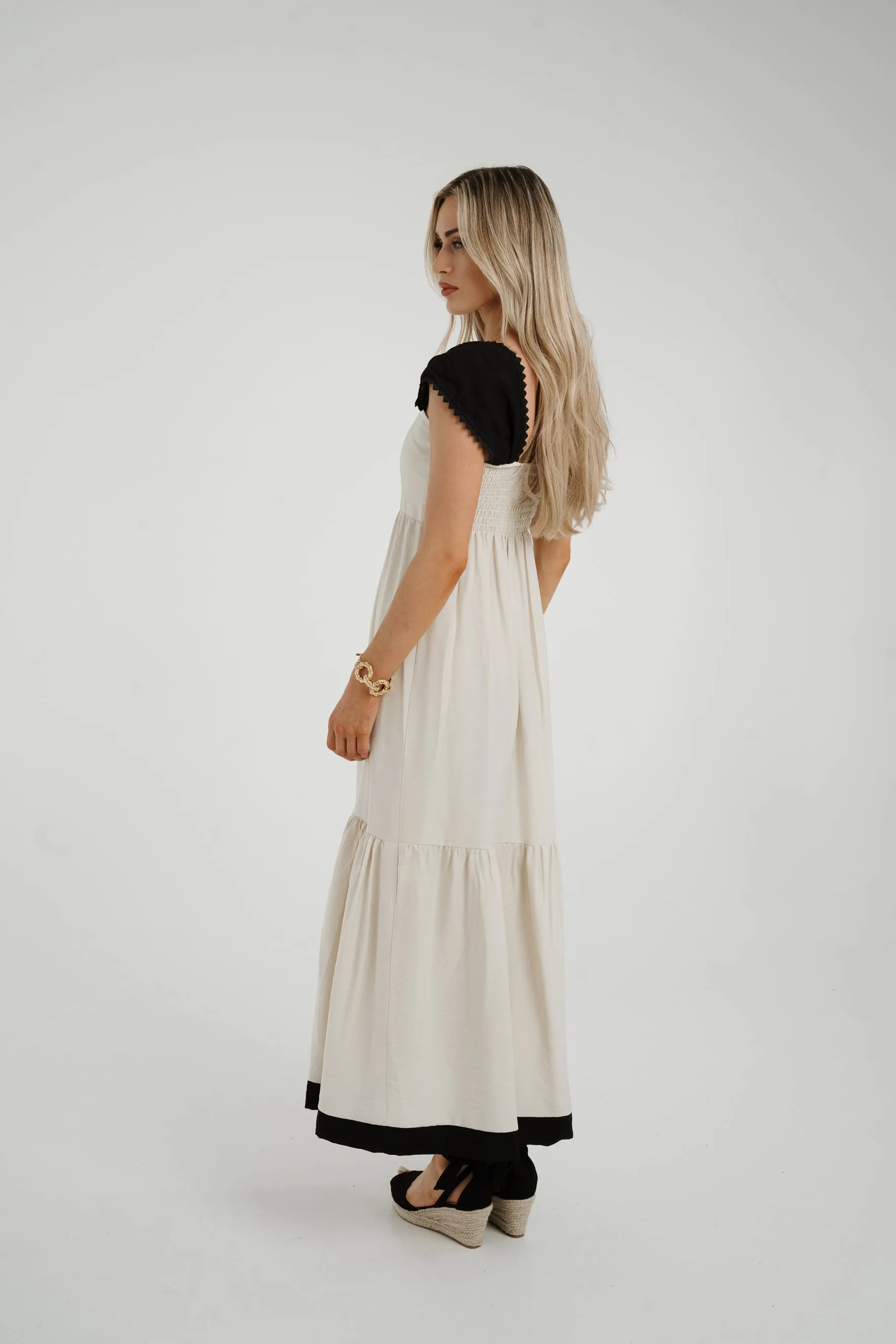 Caitlyn Midi Dress In Neutral & Black