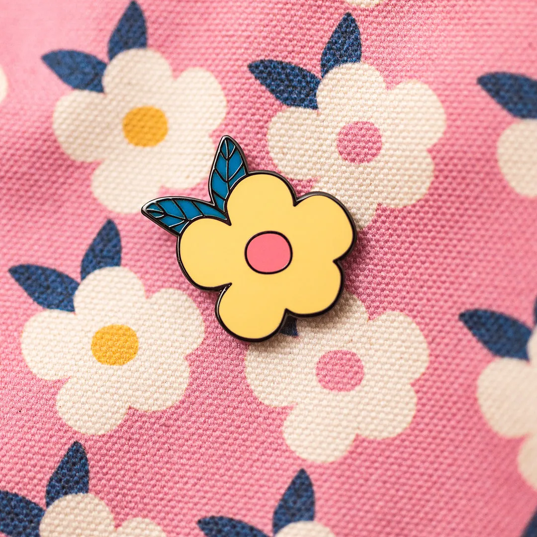 Camper - Enamel Lapel Pin Badge - Enamelhappy