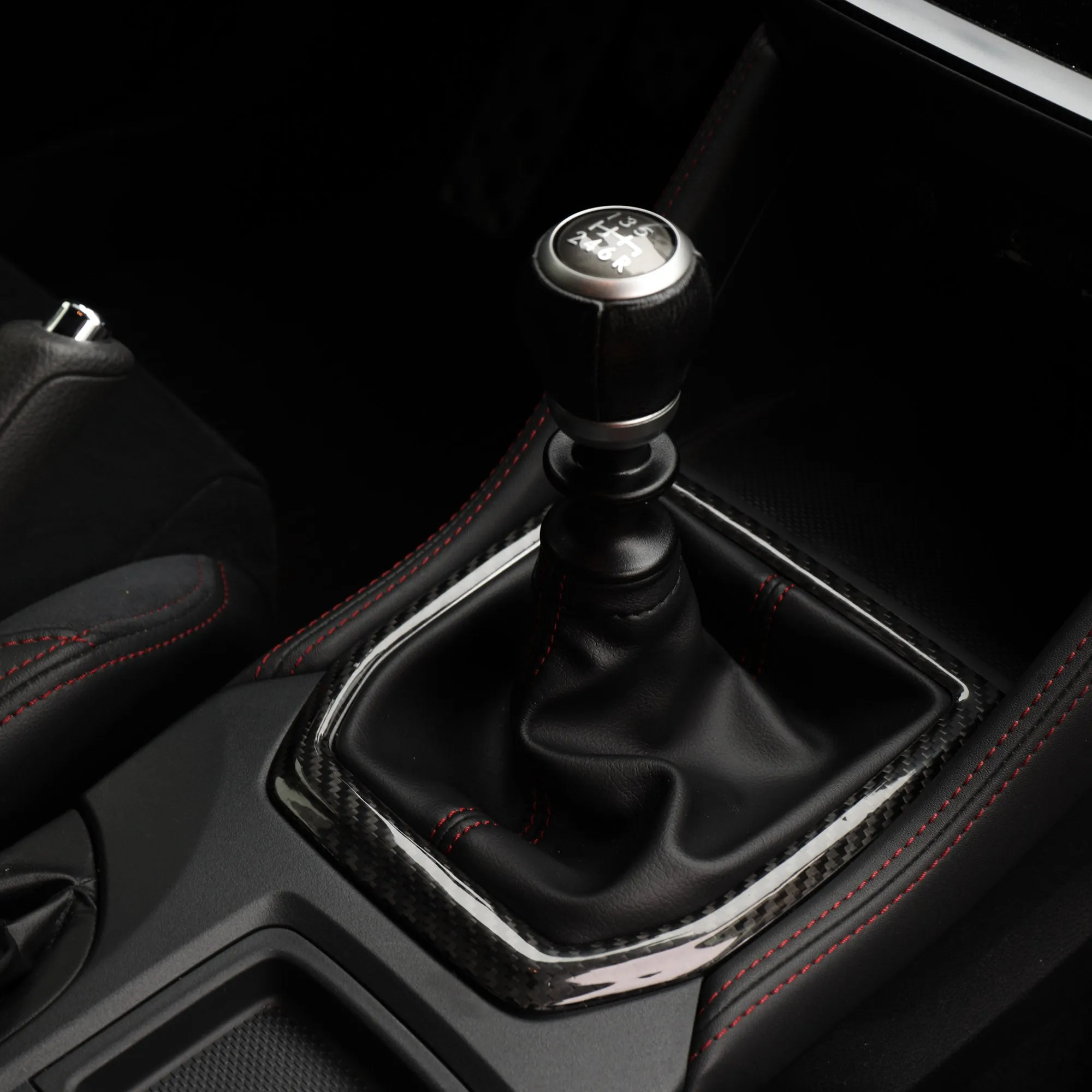 Dry Carbon Shifter Trim 2022  WRX