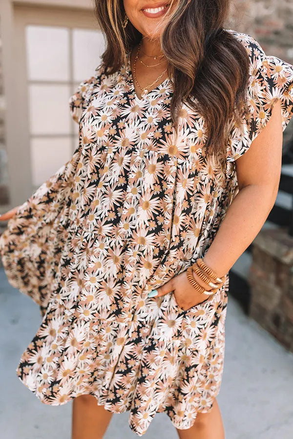 Everyday Beautiful Floral Shift Dress In Black Curves