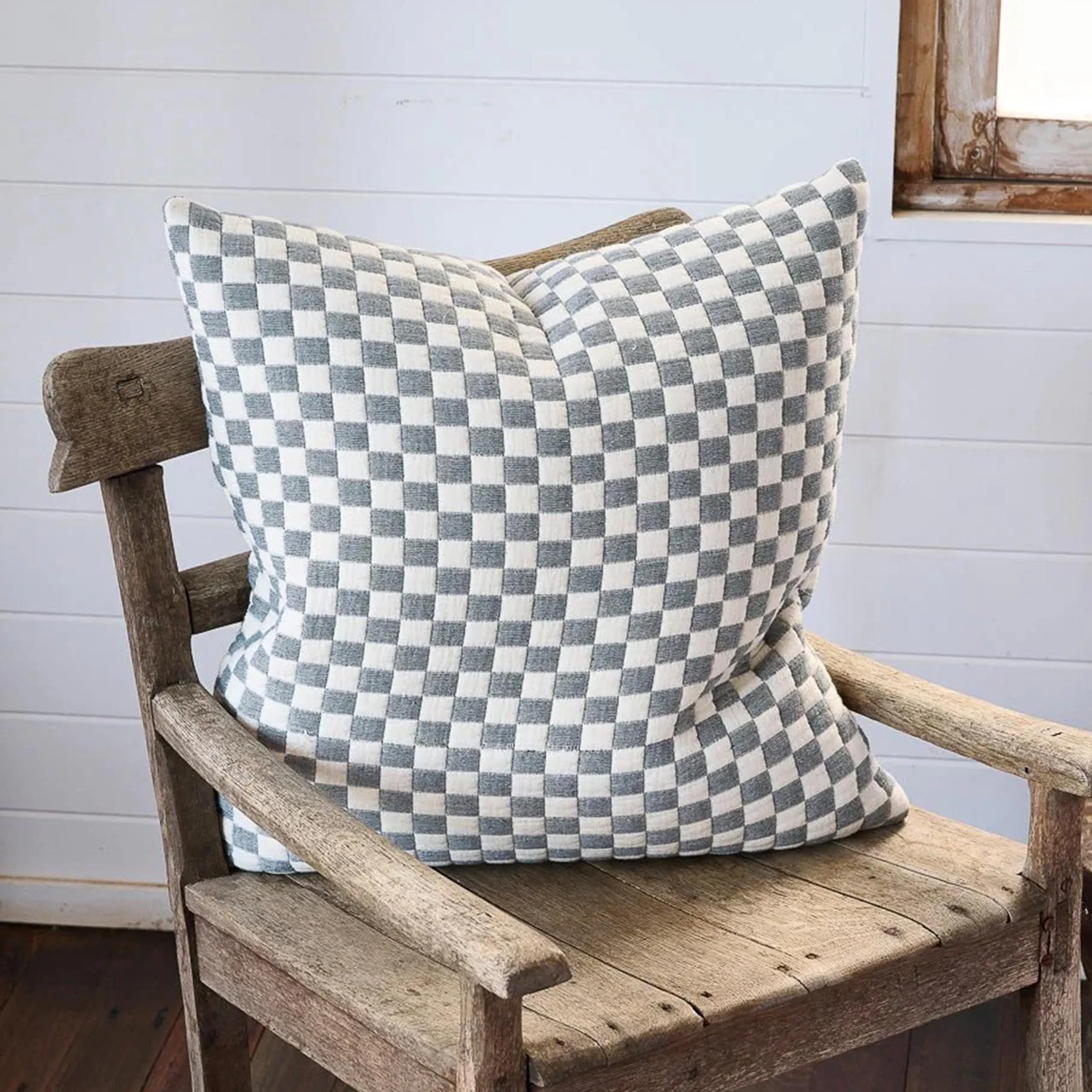 Gambit Cushion | White/Blue 50 x 50cm