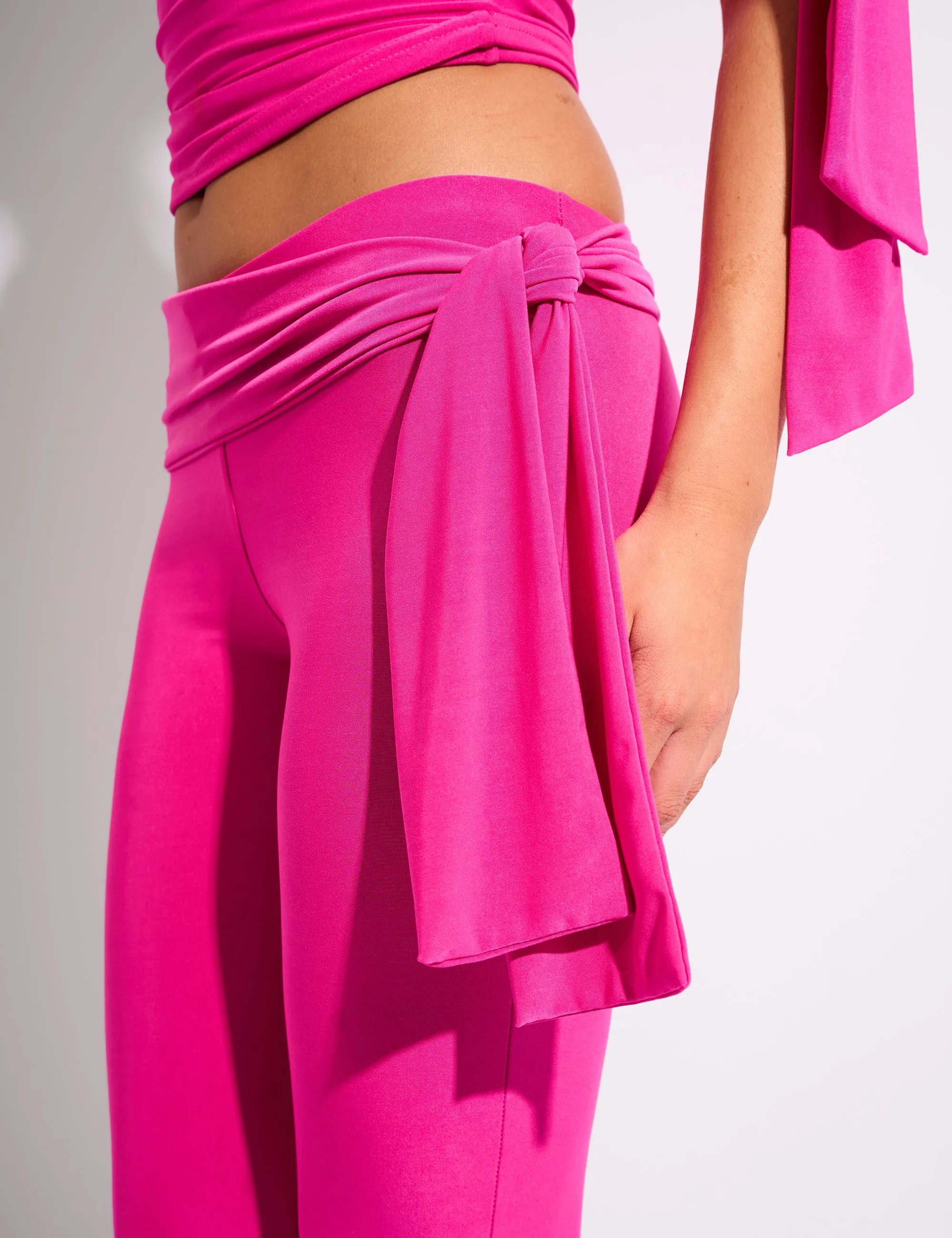 Knot Detail Tie Capri Pant Hot Pink