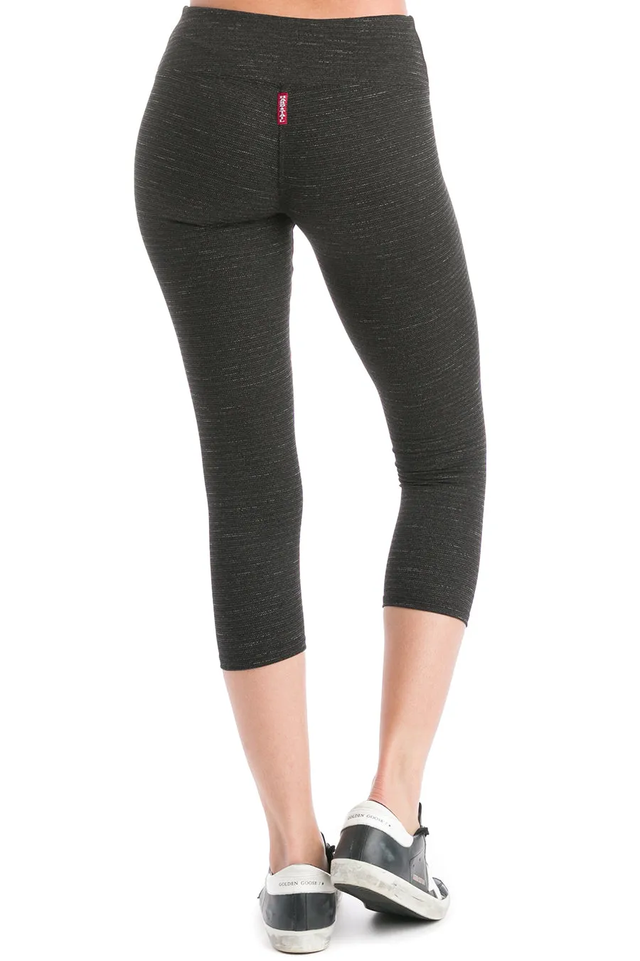 Micro Stripe Flat Waist Capri Performance Legging