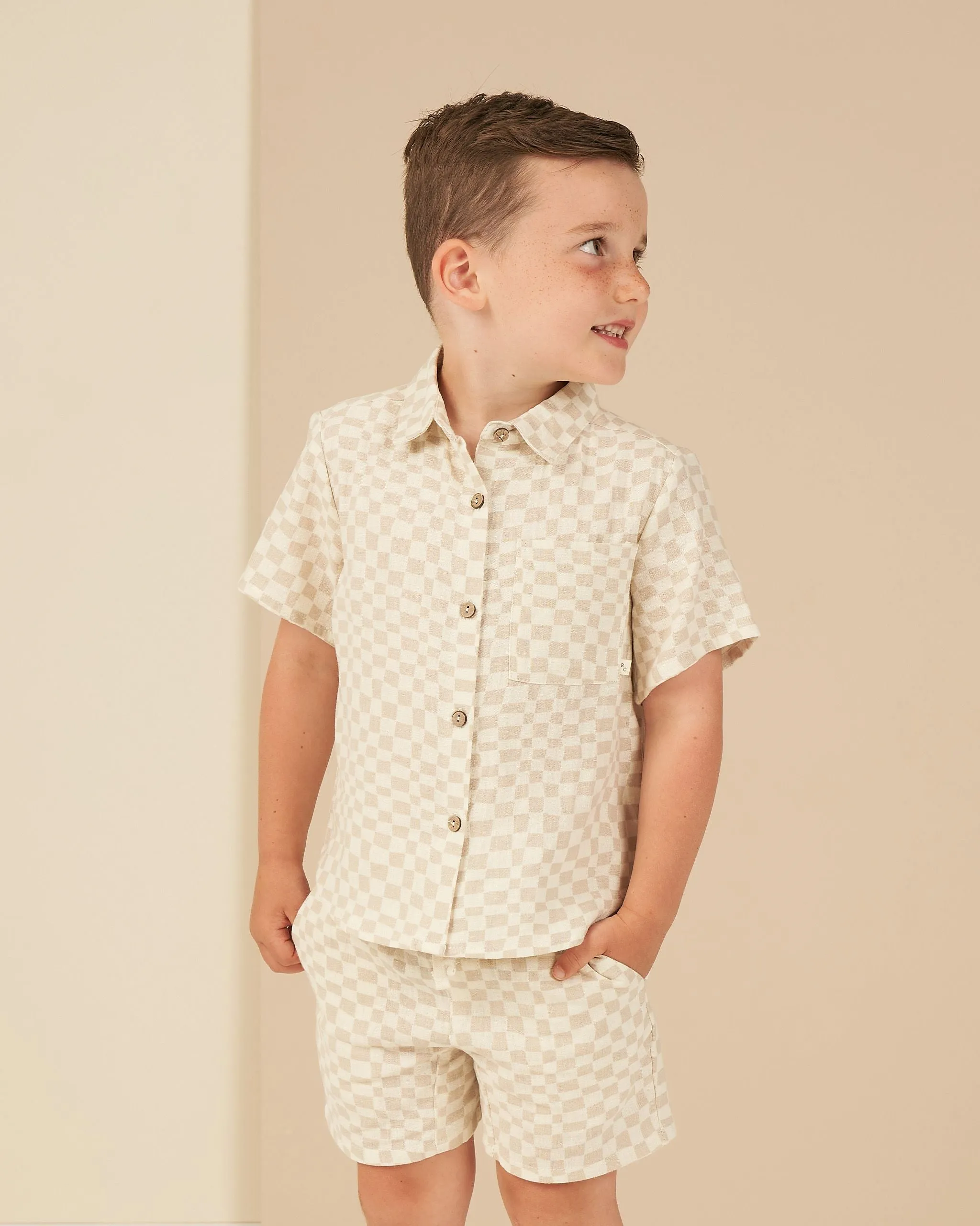 The Collared Short Sleeve Shirt by Rylee   Cru - Dove Check - KIDS