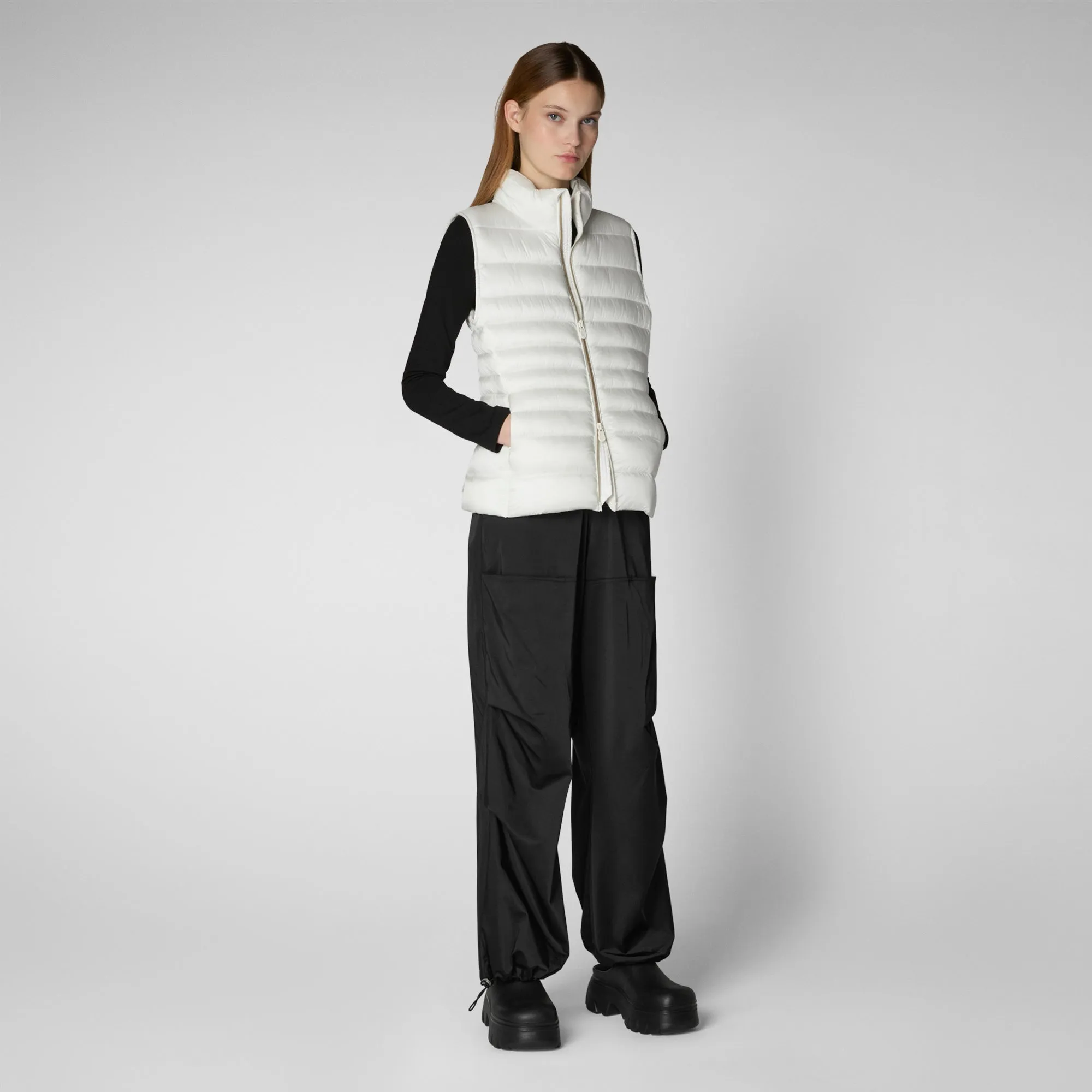 Women's Animal free Puffer Vest Lynn  in off white